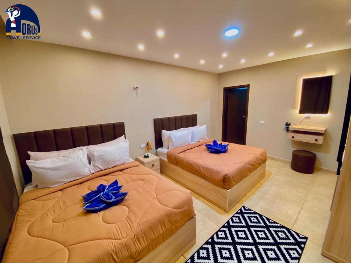 Horus Horizon Inn Pyramids View Kafrat al Jabal ภายนอก รูปภาพ